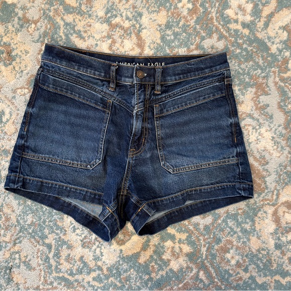 American Eagle AE Strigid Super High-Waisted Relaxed Denim Short - Picture 7 of 10